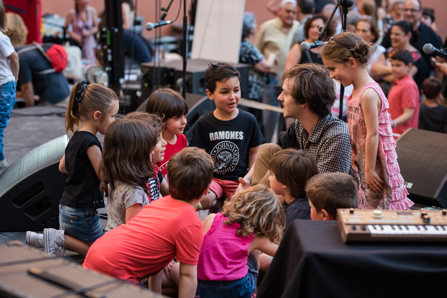 Gabba Hey, escuela de música, Plaza de las Pasiegas